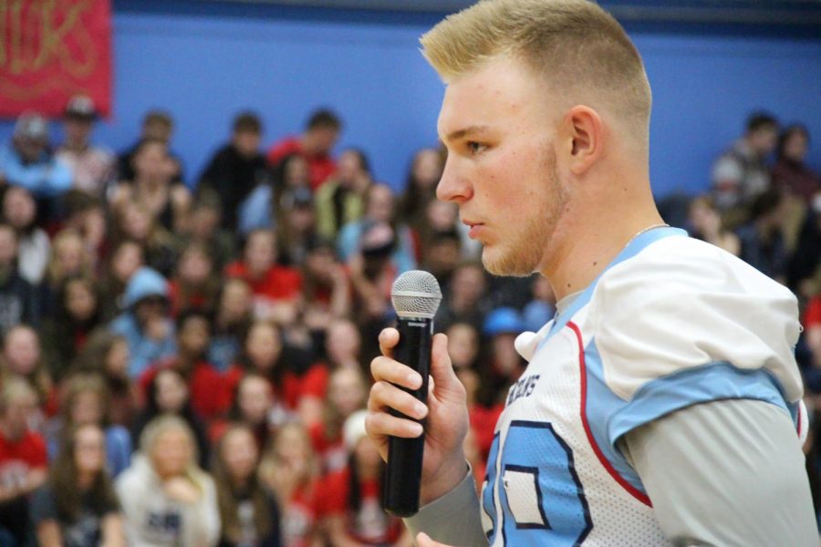 Senior Chase Summerfield giving his last captain speech on Oct 5. 