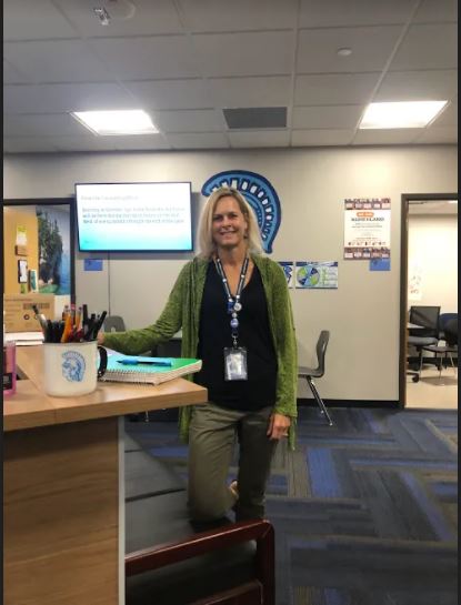 Counselor Wendy Nelson, one of the staff available for contact. All students can contact staff members to get access to the school's resources.