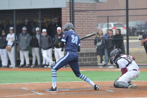 Freshman Calvin Anderson up to Bat on Apr. 25, 2023.