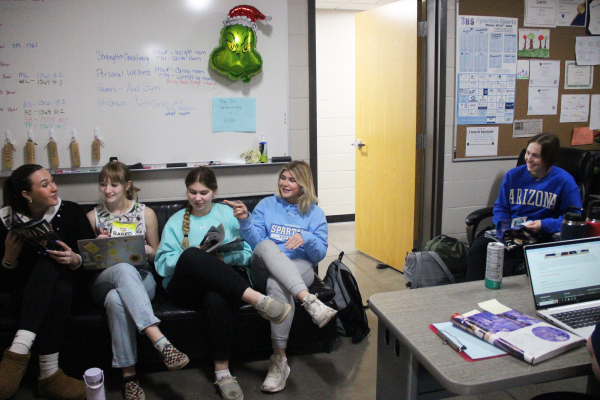 Juniors (from left to right) Addison Olson, Aubree Munich, Carissa Vagt, Paige Johnson, and Arianna Robillard discussing decorations for Junior Prom. The prom committee itself is a club that meets in Mrs. Soderstrom’s and Mrs. Wells office every Thursday.